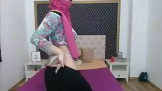 ملكات البورن تحكم بقضيب أسود كبير وقذف داخلي