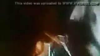 ينك طفلة عندة عشر سنين