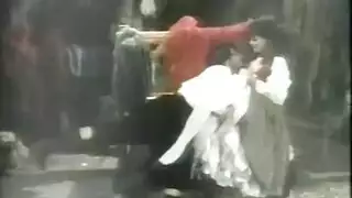نيك اغتصاب مربوطه في السري