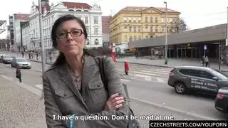 خطف بنت في الشارع ويقول البنت السكس
