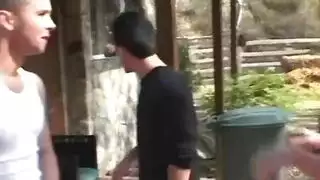 خشب الأبنوس مال مبتور اليد