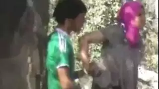 شريط جنسي في الحرم: بنات يلعقن فرج أملس