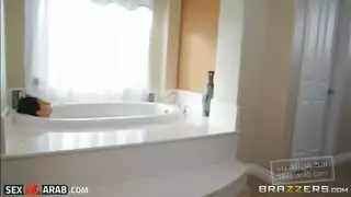 اديبه