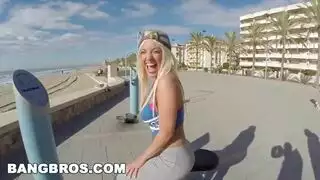 التعرف على قحبة بتحب اللحس