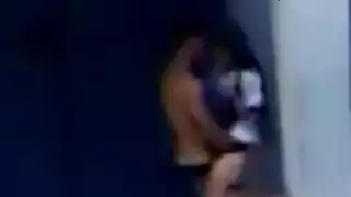 دليا البحري تأخذ عدة أعضاء مشهد جماعي مكثف