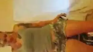 حمل الآن: حارسات سعوديات مثيرات في مشاهد نيك وتبول