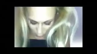 قضيب أسود كبير يمارس الجنس مع جسد زوجة بيضاء ضيقة وشهوانية