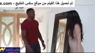 بنت صغيره تتنك مقابل الفلوس وتكبي من الالم لاول مره يفشخو كسها
