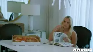 سكس اجنبي رومانسي نيك فتاة رومانسية