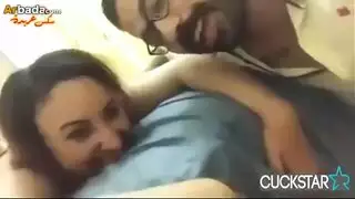 مصرية تنتاك من شابين أجلنب