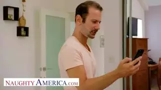 نيك حلق قاسي وضخ مهبل مع سمراء