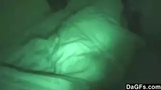 اختي تدلكني وانا نايم