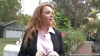 قحبه بيضاء مع تلاته زنوج ازبارهم ضخمه تتناك نيك ساخن مترجم
