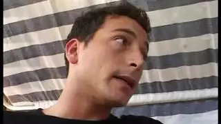 سكس يدخل الكمره داخل المهبل