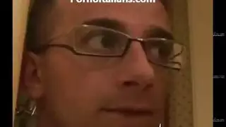 طبيب اللغة التركية وراء الكواليس