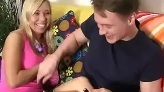 ديوث يغتصبونه زوجته امامه