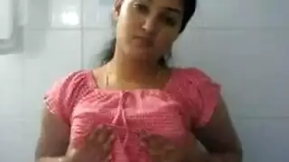 انطونيوا والعذراء المنقبة