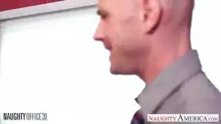 مره من اسبانيا لديها اجمل ثديين