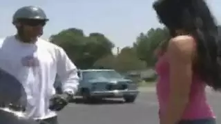 أحر مشهد شرجي في بوليود مع حركة قضبان سوداء كبيرة