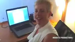 عندما يلتقي ذكاء عالٍ مع رغبة جنسية إباحية