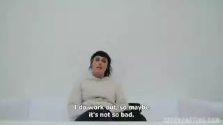عندها كبيرة