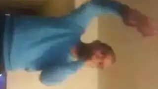 ضربتها ابرة