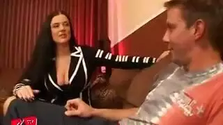 يا حارس الشاطئ مقارع