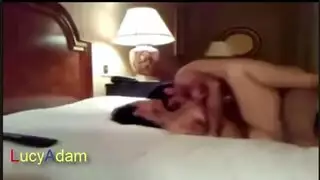 تسريب فيديو نيك شهر العسل و أسخن نيك خليجي و آهات فاجرة من عروسة خليجية مدملكة تسريب فيديو نيك شهر العسل و أسخن نيك خليجي و آهات فاجرة من عروسة خليجية مدملكة