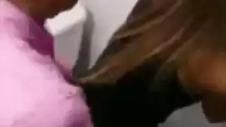 شرموطة حمام عام تاكل الزب من رج مجهول هائج يجذبه من شعرها بقوة شرموطة حمام عام تاكل الزب من رج مجهول هائج يجذبه من شعرها بقوة