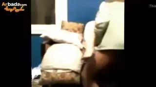 مزة مصريه 18 سنه تتناك من صاحب اخوها من ورا بس وتصرخ من الوجع