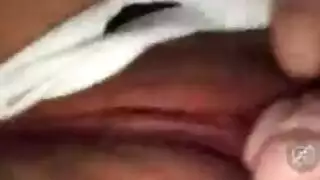 امرأة سمراء الآسيوية مع شعر كس حريصة أن يشعر الصخور الصلبة ديك داخل بلدها بعقب شعر