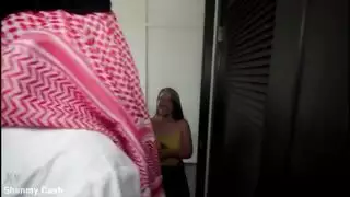 شقراء صغيرة تمتص ديك العرب الكثيف حتى تتجه في فمها عدة مرات قدم أليس ميرشسي شقراء صغيرة تمتص ديك العرب الكثيف حتى تتجه في فمها عدة مرات قدم أليس ميرشسي