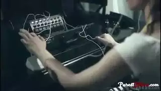 أريا لي يحب أن تشعر الديك داني براون في مؤخرتها، بينما في موقف هزلي أريا لي يحب أن تشعر الديك داني براون في مؤخرتها، بينما في موقف هزلي