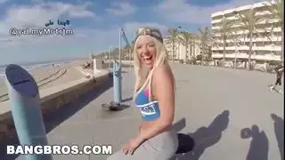 نيك الاسبانية ذات الجسم والطيز المثيرة في الشارع مقابل المال سكس مترجم افلام سكس مترجمة سكس اجنبي مترجم