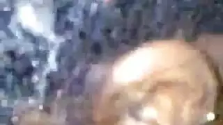 الجدة الغريبة ترتدي جوارب مثيرة وتمارس الجنس أكثر من المعتاد على الأرض الجدة الغريبة ترتدي جوارب مثيرة وتمارس الجنس أكثر من المعتاد على الأرض