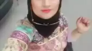 سمر فرسه هايجه وكسها ممحون مش بيهدى عمااله تتشرمط على عشيقها ع الكام