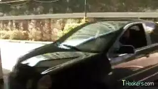 استمنى ترانزيستور طويل القامة أمام الكاميرا استمنى ترانزيستور طويل القامة أمام الكاميرا