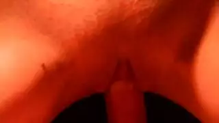 يدخلو في حتشونها و هي تحكم الزب و تحركو مليح باش تجيها سخونة و بنينة