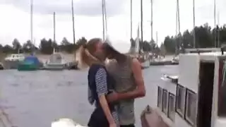 يوم جديد في أمستردام في هذا الرجل قرنية مع بعض منزل حزب مجنون يوم جديد في أمستردام في هذا الرجل قرنية مع بعض منزل حزب مجنون