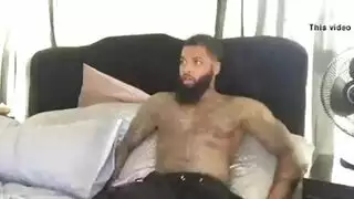 يواجه الأزواج المثيرون هزات الجماع في غرفة خلع الملابس ، بينما يستمتعون بدش مريح يواجه الأزواج المثيرون هزات الجماع في غرفة خلع الملابس ، بينما يستمتعون بدش مريح