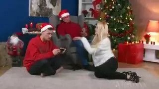 سكس مع امهات بعد نوم الزوج الام تتناك بزب ابنها نيك محارم