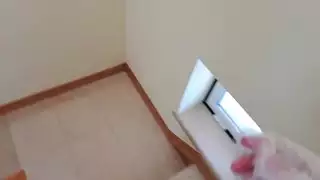 إنها تشاهد الأفلام الإباحية ثم تمارس الجنس بجنون مع هذا الرجل الوسيم والموهوب جنسيًا إنها تشاهد الأفلام الإباحية ثم تمارس الجنس بجنون مع هذا الرجل الوسيم والموهوب جنسيًا