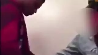 جاءت المراهقات الشقية إلى مكان أفضل صديق لها وأعطته هدية لطيفة مثل ركوب الشرج جاءت المراهقات الشقية إلى مكان أفضل صديق لها وأعطته هدية لطيفة مثل ركوب الشرج
