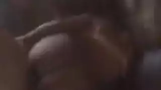 يحصل مارس الجنس قرنية الأبنوس جبهة مورو مع الثدي الصغيرة من قبل المباحث. يحصل مارس الجنس قرنية الأبنوس جبهة مورو مع الثدي الصغيرة من قبل المباحث.