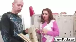 يستفيد ماسون مور في الفن، الذي يحب أن يمارس الجنس مع جارته غرفة المعيشة لها يستفيد ماسون مور في الفن، الذي يحب أن يمارس الجنس مع جارته غرفة المعيشة لها
