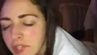 ربة منزل تصرخ و مندوب المبيعات أبو زب كبير يشعوط كسها الساخن من الخلف