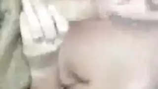 في سن المراهقة السيئة في الملابس الداخلية يحصل على ركبتيها لركوب أكبر ديك التي رأيتها على الإطلاق. في سن المراهقة السيئة في الملابس الداخلية يحصل على ركبتيها لركوب أكبر ديك التي رأيتها على الإطلاق.