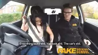 سخيف في السيارة مع بدوره امرأة سمراء جميلة في يمس مباشرة إلى الصحة سخيف في السيارة مع بدوره امرأة سمراء جميلة في يمس مباشرة إلى الصحة