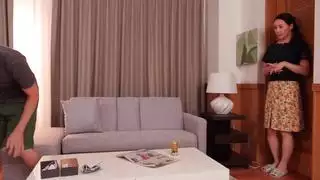 يتم ممارسة الجنس مع الجار المتقاعد حتى يسيل الحيوان المنوي في كمامة لها يتم ممارسة الجنس مع الجار المتقاعد حتى يسيل الحيوان المنوي في كمامة لها