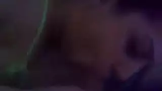 ينيك مراته وهي لابسة له قميص النوم الزرعي